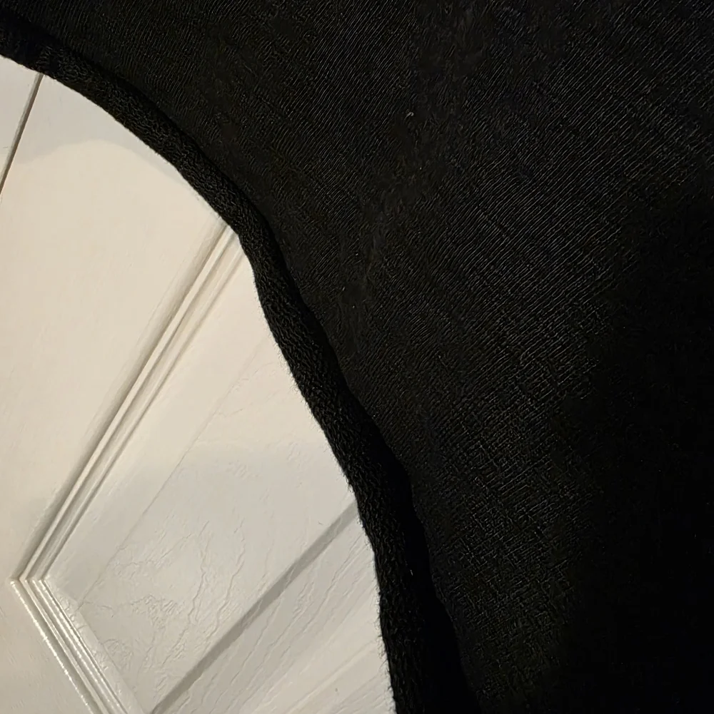 Aritzia Wilfred Free Cropped French Terry Hoodie Black Medium - Picture 5 of 11